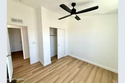 51880 N Gold Plains Road, Seligman, AZ 86337 - Photo 9