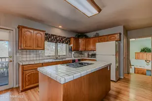 1900 Coyote Rd, Prescott, AZ 86303 - Photo 11