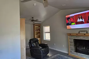 8280 S Breezy Pine Rd, Mayer, AZ 86333 - Photo 11