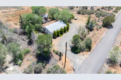 9495 E Marilyn Lane, Dewey-Humboldt, AZ 86327 - Photo 11