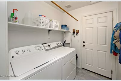 7431 E Shepherd Hill Lane, Prescott Valley, AZ 86315 - Photo 15