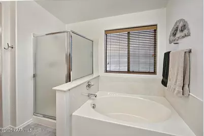 7431 E Shepherd Hill Lane, Prescott Valley, AZ 86315 - Photo 11