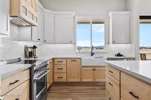 6829 E Sapphire Ln, Prescott Valley, AZ 86315 - Photo 7