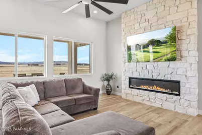 6829 E Sapphire Lane, Prescott Valley, AZ 86315 - Photo 9