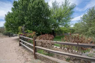 770 S Grisby Rd, Skull Valley, AZ 86338 - Photo 3