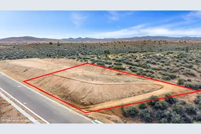 561 Suncrest Drive, Prescott, AZ 86305 - Photo 1