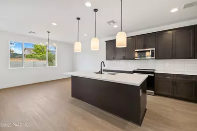 7576 E Louie Lane, Prescott Valley, AZ 86315 - Photo 17