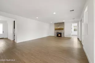 7576 E Louie Ln, Prescott Valley, AZ 86315 - Photo 23