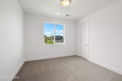 7555 E Louie Lane, Prescott Valley, AZ 86315 - Photo 13