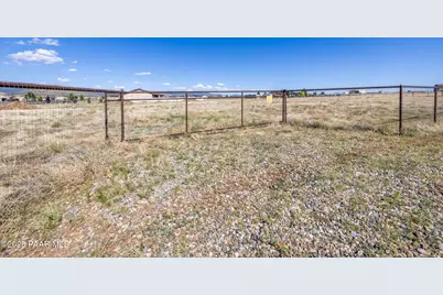 9337 E Pronghorn Lane, Prescott Valley, AZ 86315 - Photo 5
