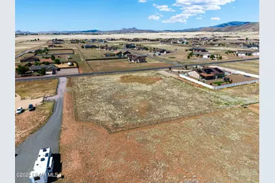 9337 E Pronghorn Lane, Prescott Valley, AZ 86315 - Photo 9