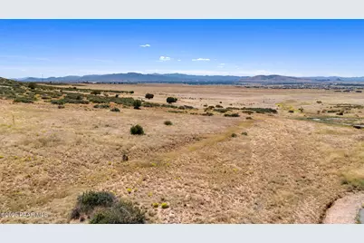 10500 E Ventura Way, Prescott Valley, AZ 86315 - Photo 7