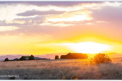 10798 E Dawn To Milky Way, Prescott Valley, AZ 86315 - Photo 19