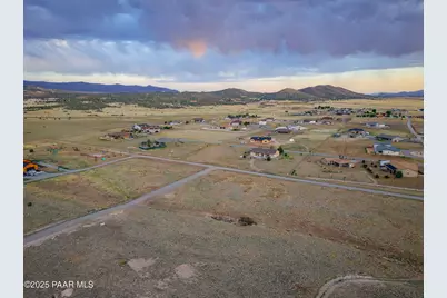 10798 E Dawn To Milky Way, Prescott Valley, AZ 86315 - Photo 9