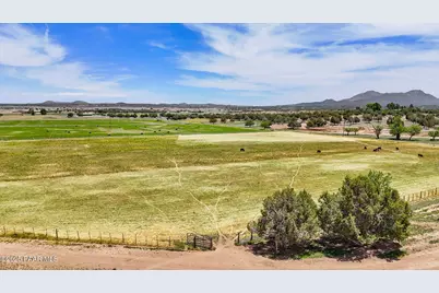 10825 W Strickland Wash Road, Prescott, AZ 86305 - Photo 23