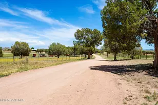 10825 W Strickland Wash Rd, Prescott, AZ 86305 - Photo 43