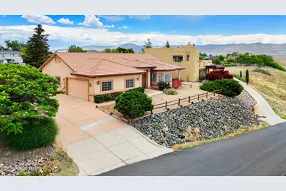 9724 E Superstition Drive, Prescott Valley, AZ 86314 - Photo 3