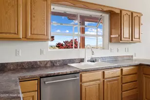 9724 E Superstition Dr, Prescott Valley, AZ 86314 - Photo 15