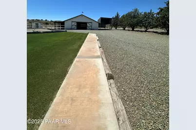 13502 S Burton Road, Mayer, AZ 86333 - Photo 7