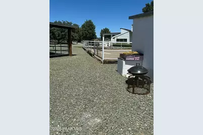 13502 S Burton Road, Mayer, AZ 86333 - Photo 23