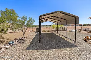 20253 E Conestoga Dr, Cordes Lakes, AZ 86333 - Photo 7