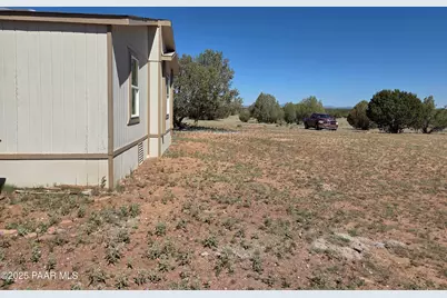 42650 N Wayne Road, Ash Fork, AZ 86320 - Photo 5