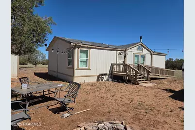 42650 N Wayne Road, Ash Fork, AZ 86320 - Photo 1