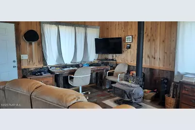 36999 W Avenida Del Destino, Seligman, AZ 86337 - Photo 9