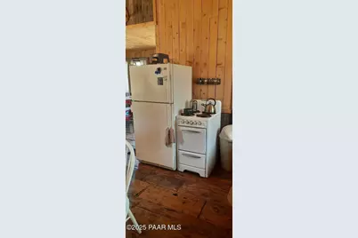 36999 W Avenida Del Destino, Seligman, AZ 86337 - Photo 11