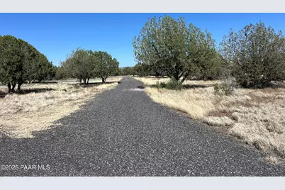 9188 W Gleed Station Road, Ash Fork, AZ 86320 - Photo 7