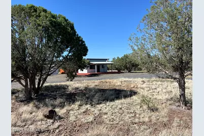 9188 W Gleed Station Road, Ash Fork, AZ 86320 - Photo 9