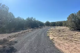 9188 W Gleed Station Rd, Ash Fork, AZ 86320 - Photo 21