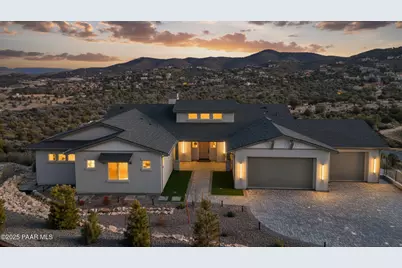 481 Palmer Place #W, Prescott, AZ 86303 - Photo 1