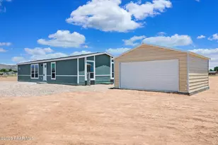 24955 N Patricia Rd, Paulden, AZ 86334 - Photo 21