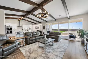 13433 E Palomino Ln, Prescott Valley, AZ 86315 - Photo 9