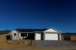 8679 N Suzanna Dr, Prescott Valley, AZ 86315 - Photo 3