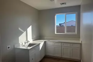 8679 N Suzanna Dr, Prescott Valley, AZ 86315 - Photo 21