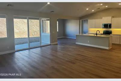 8679 N Suzanna Drive, Prescott Valley, AZ 86315 - Photo 9
