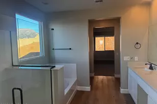 8679 N Suzanna Dr, Prescott Valley, AZ 86315 - Photo 15