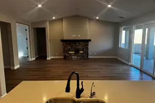 8679 N Suzanna Dr, Prescott Valley, AZ 86315 - Photo 11