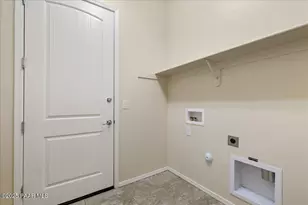 13058 E Acosta St, Dewey-Humboldt, AZ 86327 - Photo 17