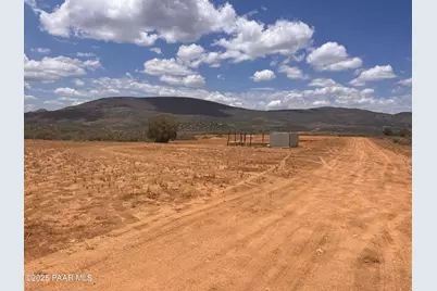 1100C S Iron Springs Road, Skull Valley, AZ 86338 - Photo 9