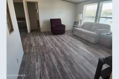 18414 S Frontier Road #2, Peeples Valley, AZ 86332 - Photo 7