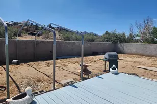 18414 S Frontier Rd, Peeples Valley, AZ 86332 - Photo 21