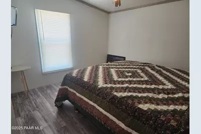 18414 S Frontier Road #2, Peeples Valley, AZ 86332 - Photo 15