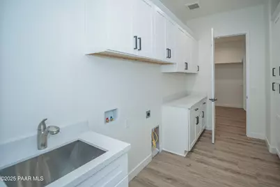 6881 E Bourbon Way, Prescott Valley, AZ 86315 - Photo 25