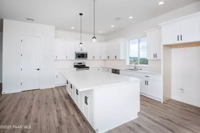 6881 E Bourbon Way, Prescott Valley, AZ 86315 - Photo 11