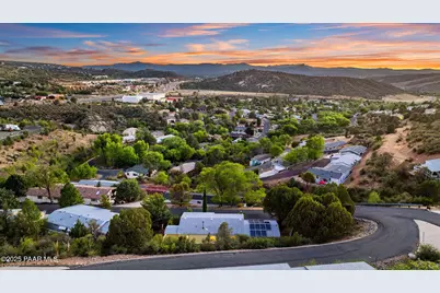 2499 Hilltop Road, Prescott, AZ 86301 - Photo 7