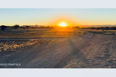 1170 E Cougar Ridge Road, Paulden, AZ 86334 - Photo 21
