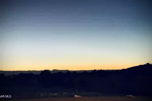 1170 E Cougar Rdg Rd, Paulden, AZ 86334 - Photo 23